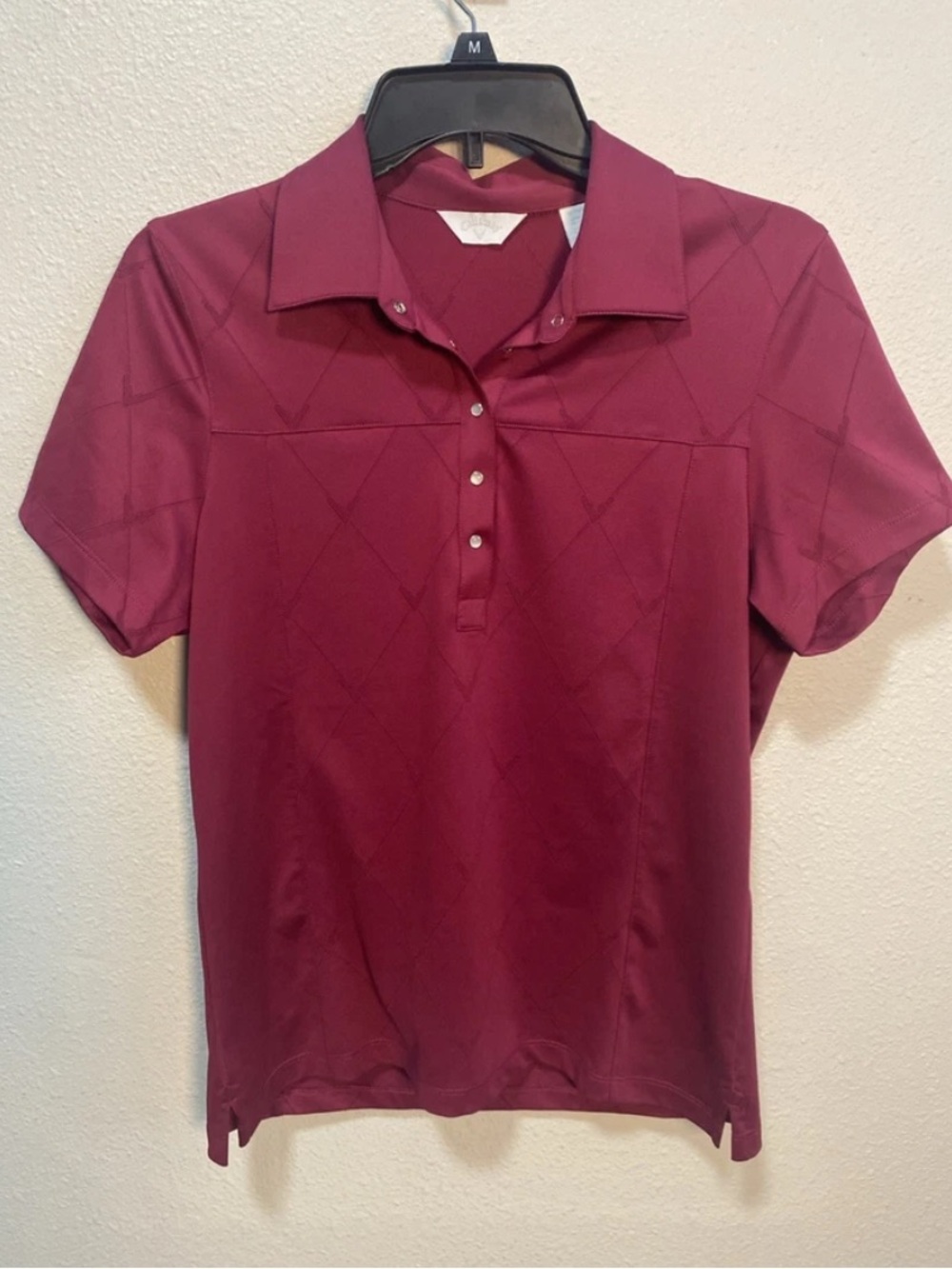 Callaway Women's Magenta Burgundy Ventilated Design Golf Shirt Collar Sz Medium